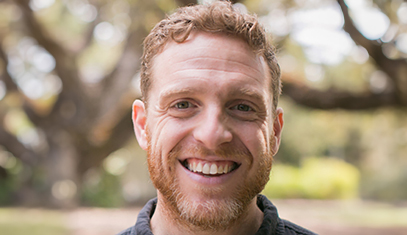 Headshot of Aaron Shaw